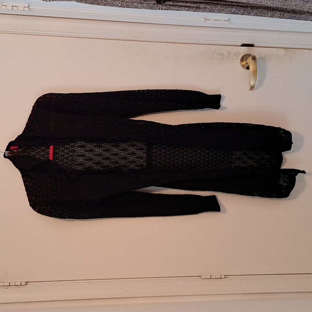Chicos size 2 black Crochet wrap
